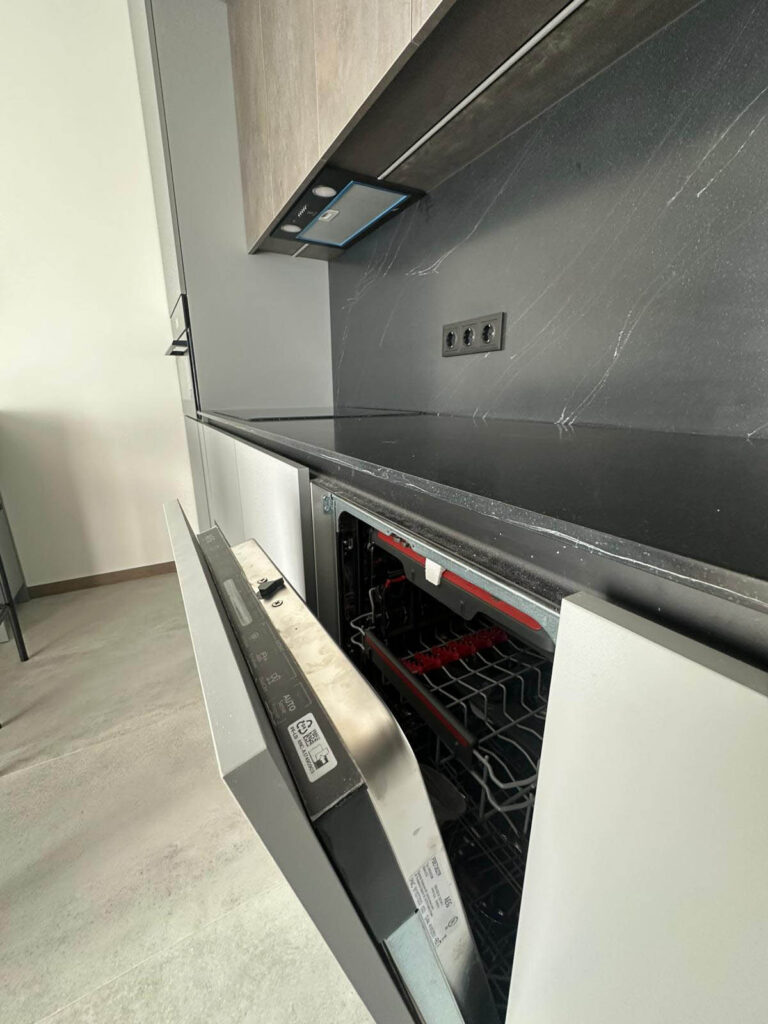 Virtuvės interjero sprendimai-V02