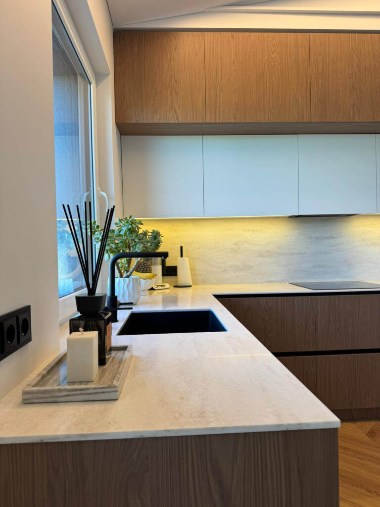 Virtuvės interjero sprendimai-V07